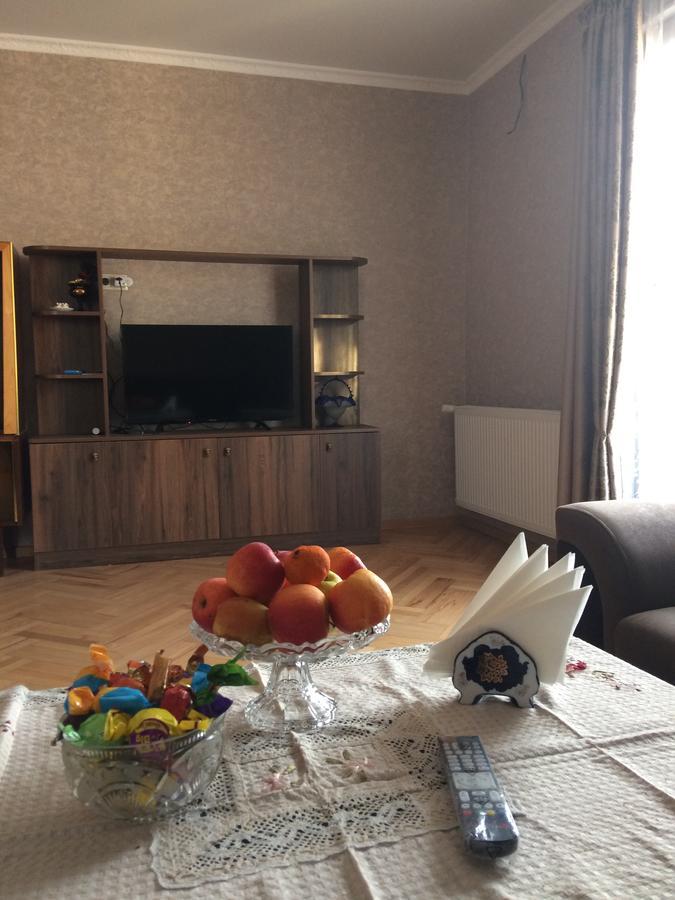 Vip Apartment At Gamrekeli Str 1 트빌리시 외부 사진